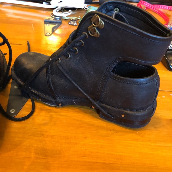 Leather ankle boots with cut outs at ankles - Picture 3 of 7